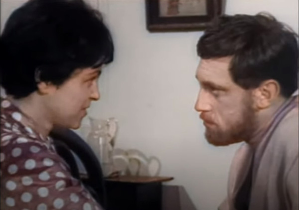 Владимир Высоцкий и Кира Муратова. Кадр из фильма «Короткие встречи». 1967 год.