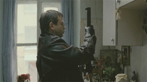 Кадр из фильма «Кочегар» (режиссёр Алексей Балабанов, 2010 г.)